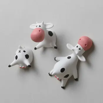 Krava Hladilnik Nalepke, ki Leži na Njihovi Želodci Risanka Luštna 3D Tri-Dimenzionalni Smolo Magneti Ustvarjalne Art Design Kuhinjo